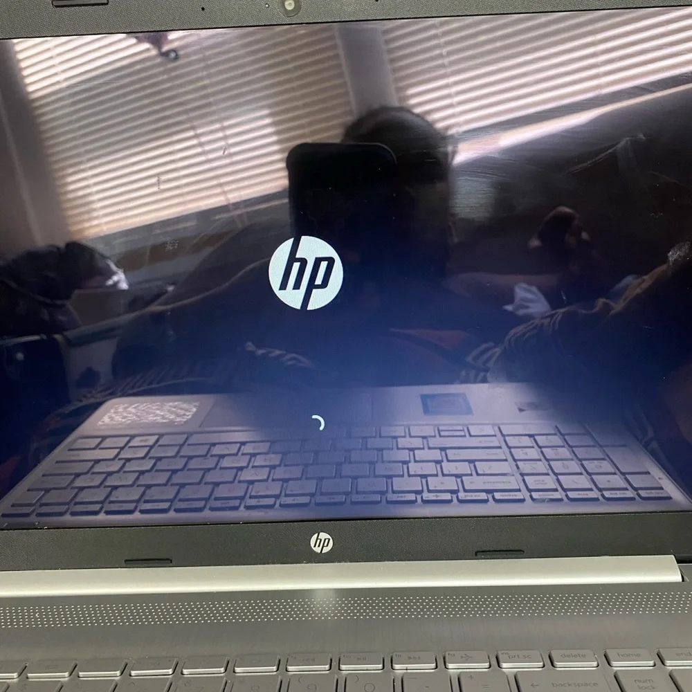Laptop great condition!!!!! Good for online classes or work from home.